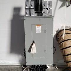 lams-power-distribution-panel